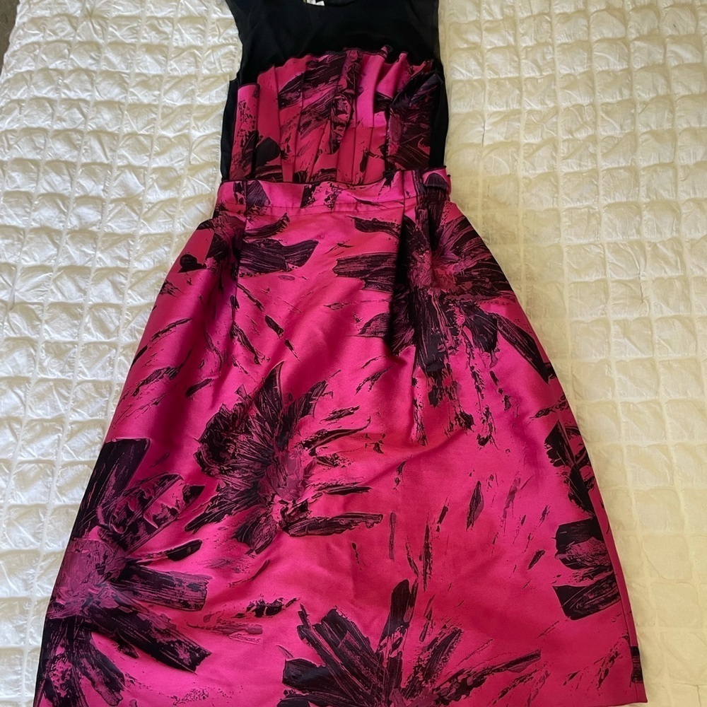 Behnaz Sarafpour Black and Pink Evening Dress as seen on Vogue - Picture 3 of 11